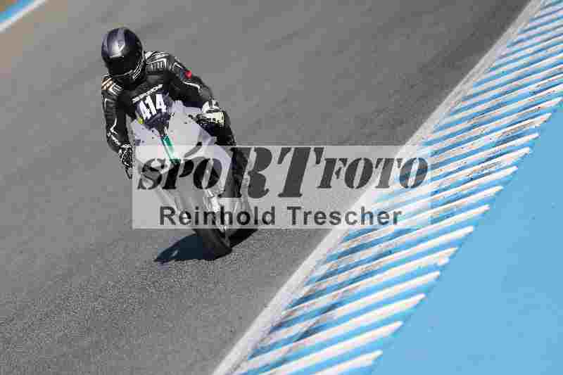 /02 28.-31.01.2025 Moto Center Thun Jerez/gruen-green/414